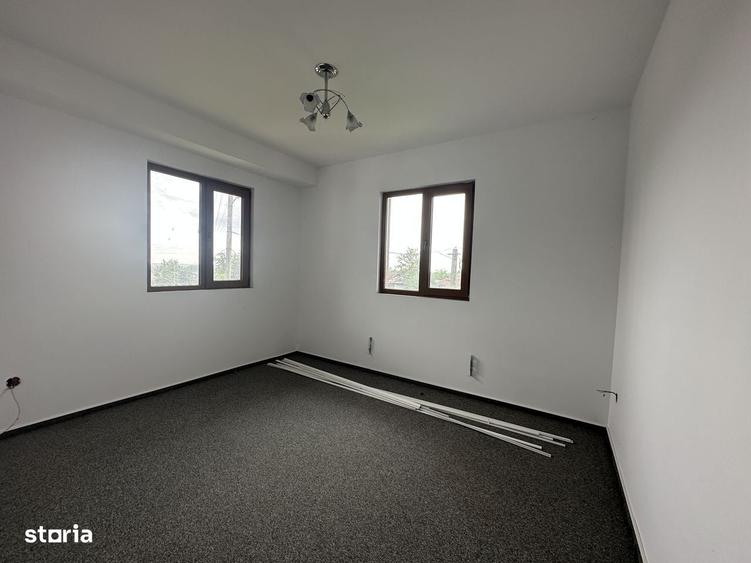 Spațiu comercial, de 936 mp, în Valea Călugărească