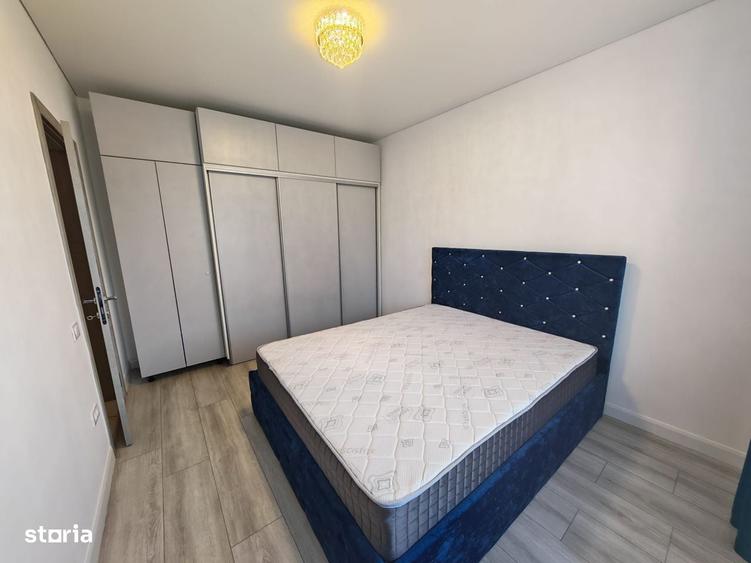 Apartament cu 2 camere decomandat în Apărătorii Patriei
