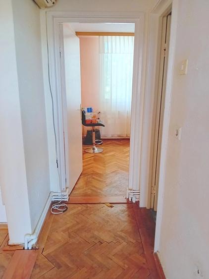 Apartament cu 3 camere decomandat în Țiglina 2