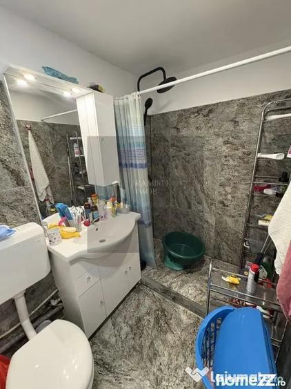 Apartament cu 2 camere semidecomandat în Brâncoveanu