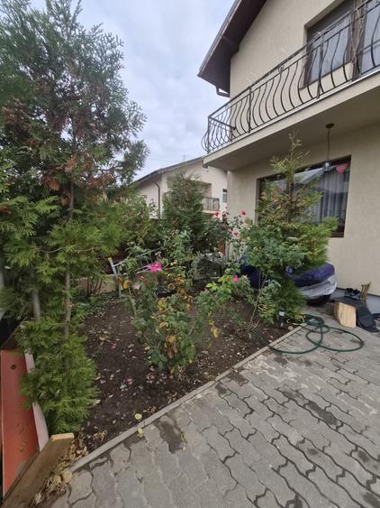 Casă individuală cu 4 camere cu Canalizare în Bragadiru