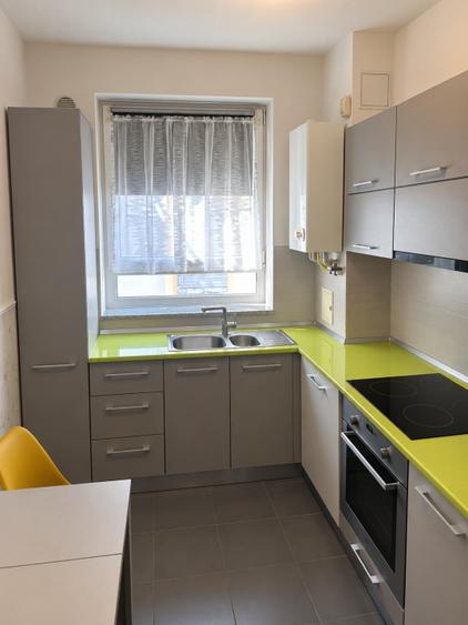 Apartament cu 2 camere decomandat, mobilat în Avantgarden