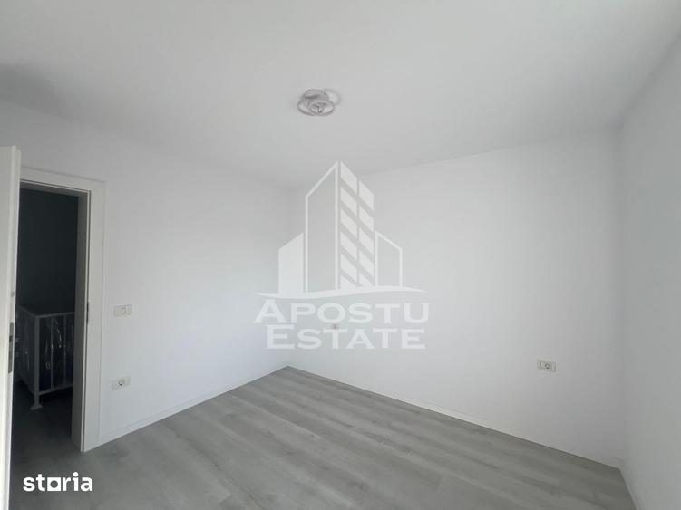 Casă cu 3 camere cu Teren 270 Mp în Sânandrei