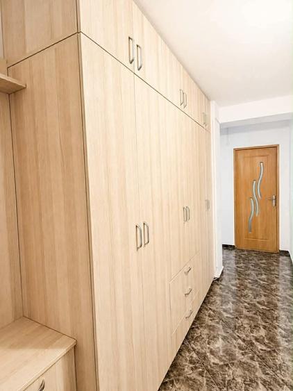 Apartament cu 2 camere decomandat în Faleza Nord