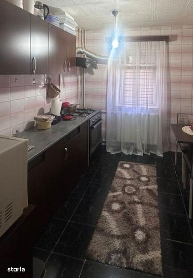 Apartament cu 2 camere în Central — fotografia 3