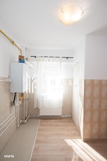Apartament cu 3 camere decomandat în Mereșești