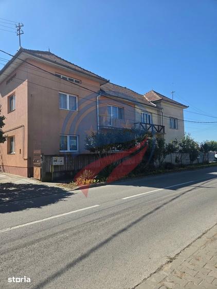 Casă cu 4 camere cu Teren 1634 Mp în Central