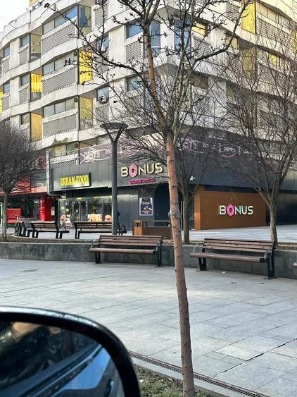Spațiu comercial, de 360 mp, în Central