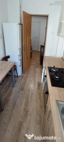 Apartament cu 2 camere decomandat în Grigorescu