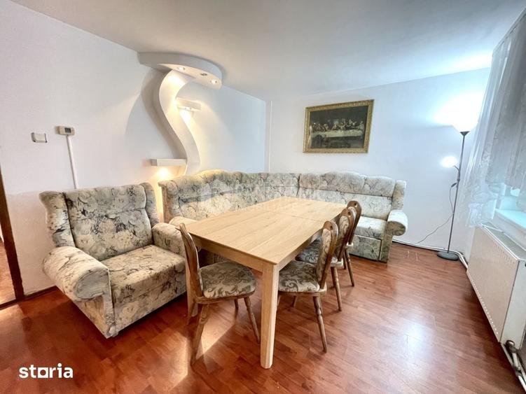 Apartament cu 3 camere decomandat în Micro 17