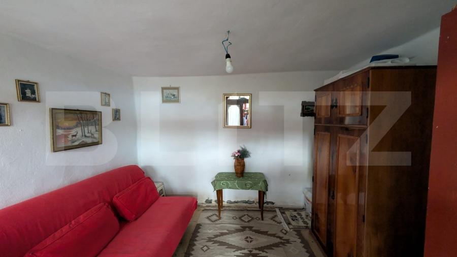 Casă individuală cu 3 camere cu Teren 3266 Mp în Malu cu Flori