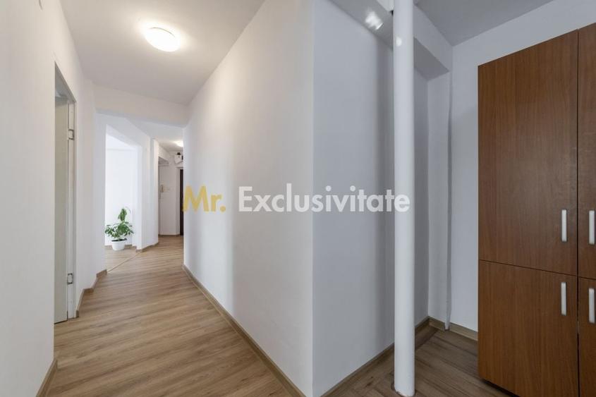 Apartament cu 3 camere decomandat, mobilat în Banat