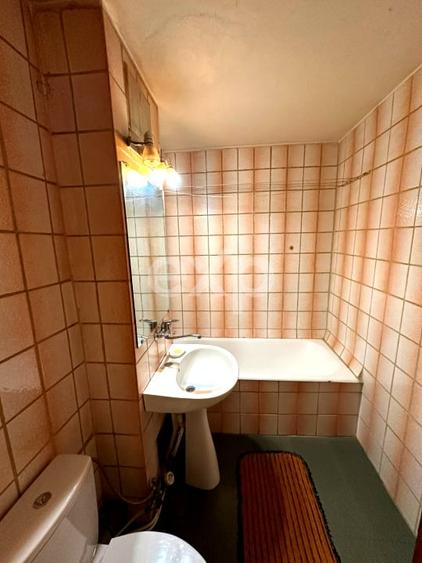 Apartament cu 2 camere decomandat în Eremia