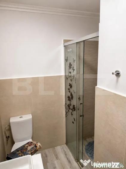 Apartament cu 3 camere decomandat în Sud