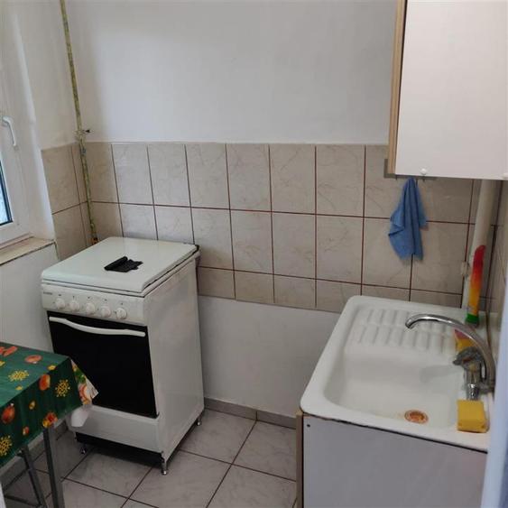 Garsonieră semidecomandată în Dorobanți