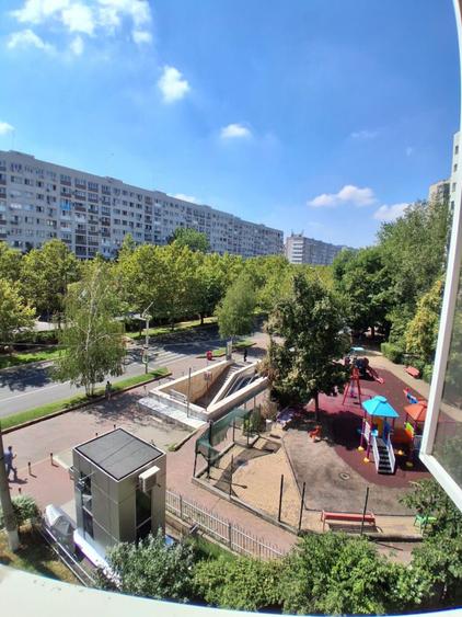 Apartament cu 2 camere decomandat, mobilat în Dristor