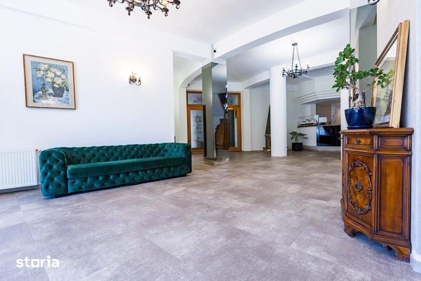 Casă cu Teren 2080 Mp în Central