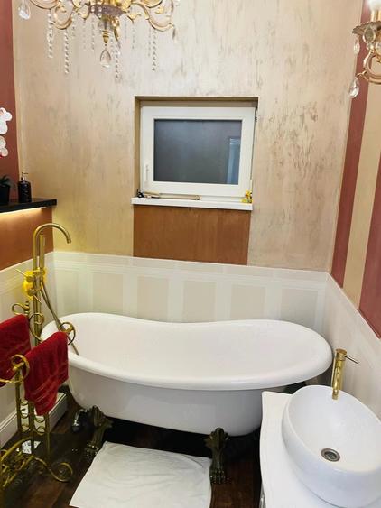 Apartament cu 2 camere decomandat în Ghiroda