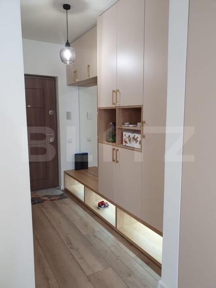 Apartament de vanzare, 3 camere, 2 bai, garaj + boxa, zona Subcetate - 7