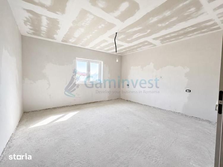 Casă cu 3 camere cu Teren 500 Mp în Sânmartin