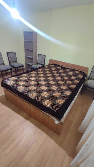 Casă cu 3 camere cu Teren 100 Mp în Central