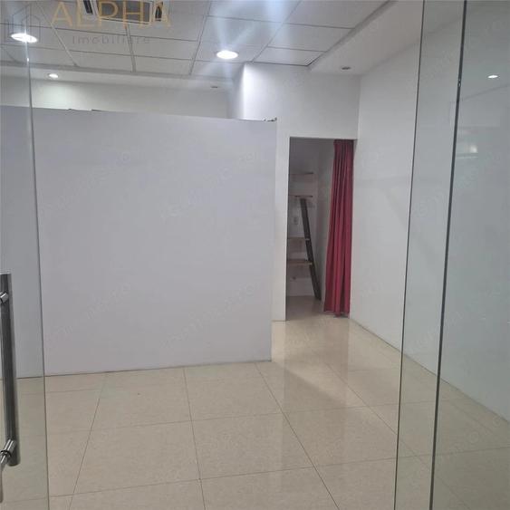 Spațiu comercial, de 25 mp, în Ultracentral