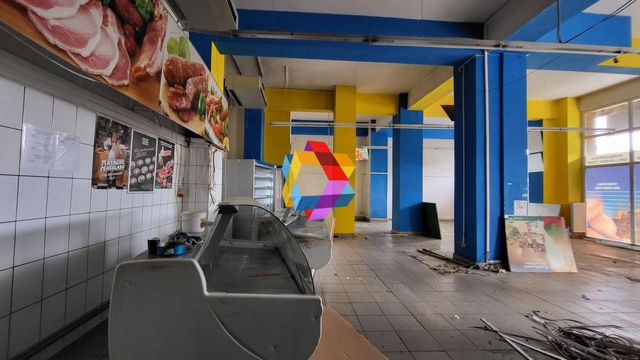 Spațiu comercial, de 200 mp, în Astra