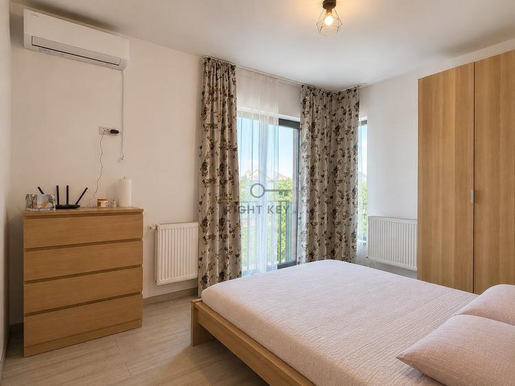Duplex cu 6 camere cu Canalizare în Domnești