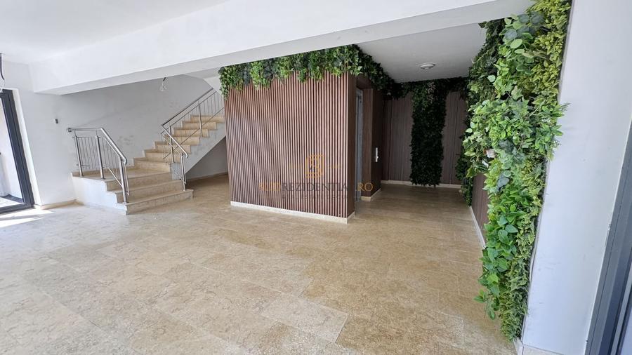 Apartament 2 camere mobilat si utilat, loc de parcare- 5 min de metrou - 15
