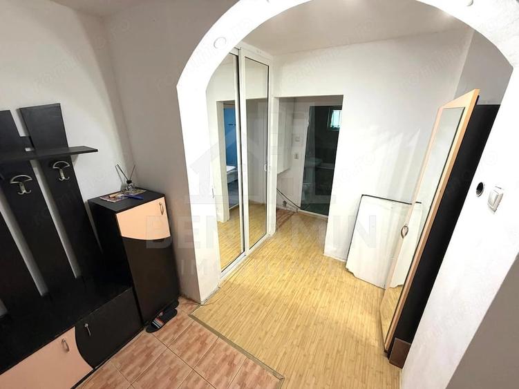 Apartament cu 2 camere decomandat în Brestei