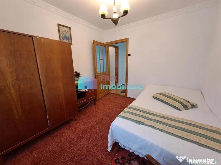 Apartament cu 3 camere decomandat în Obcini