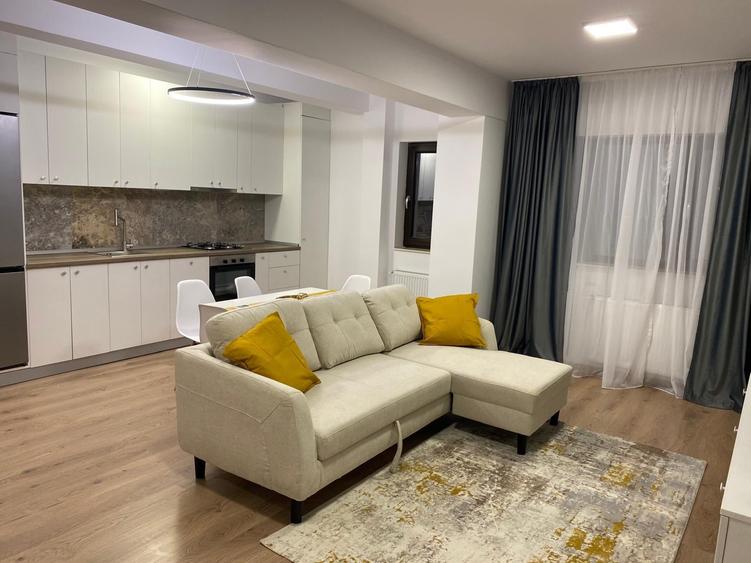 Apartament cu 2 camere semidecomandat, mobilat în Dămăroaia