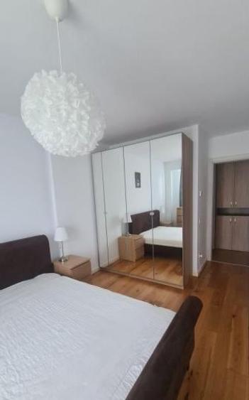Apartament cu 2 camere decomandat, mobilat în Aviației