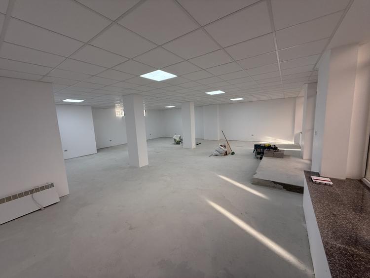 Spațiu comercial, de 115 mp, în Păcii
