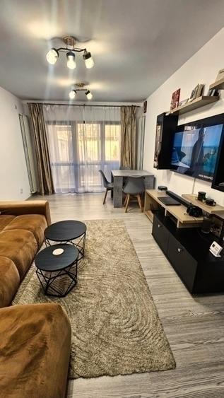 Apartament cu 2 camere decomandat în Nicolina