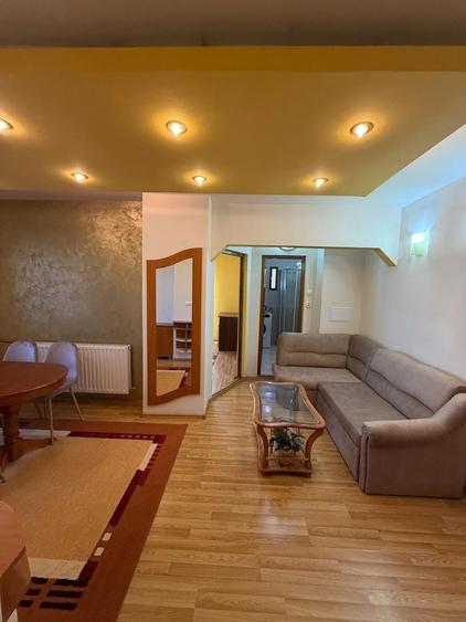 Apartament cu 2 camere decomandat în Lotus