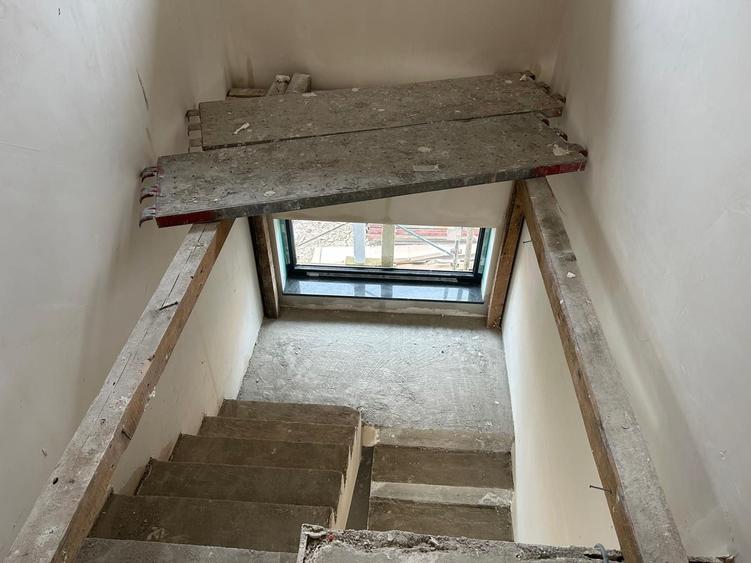 Casă cu 4 camere în Miroslava