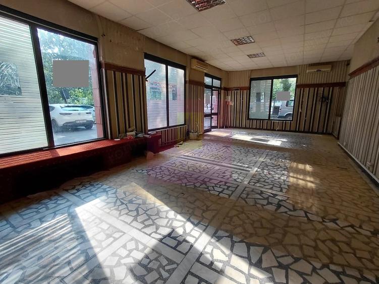 Spațiu comercial, de 105 mp, în Basarabia