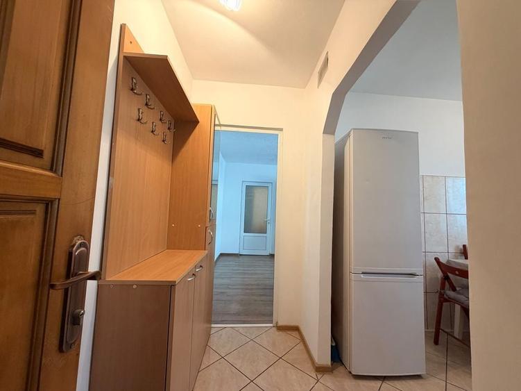 Apartament cu 2 camere nedecomandat în Bartolomeu
