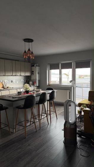Apartament cu 3 camere decomandat în Aurel Vlaicu