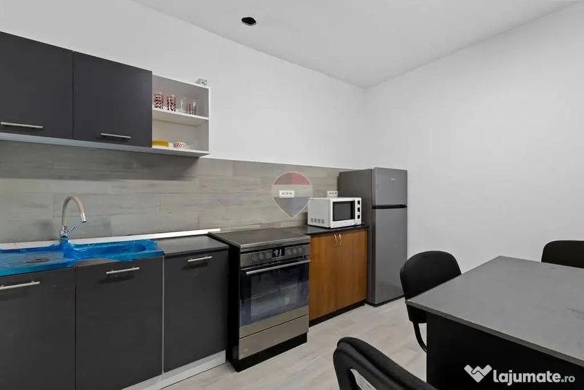 Casă cu 4 camere cu Teren 140 Mp în Central