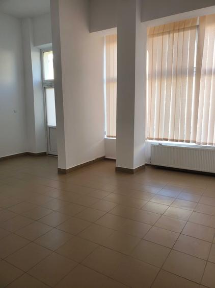 Spațiu comercial, de 58 mp, în Ștefan cel Mare