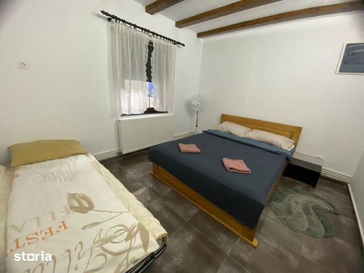 Casă cu 4 camere cu Teren 184 Mp în Central