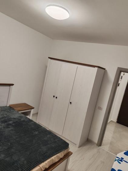 Inchiriez apartament 2 camere Militari Residence - 7
