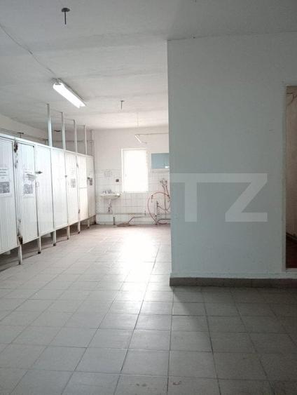 Spațiu comercial, de 1,000 mp, în Exterior Nord