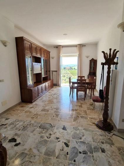 Apartament cu 3 camere decomandat în Nord