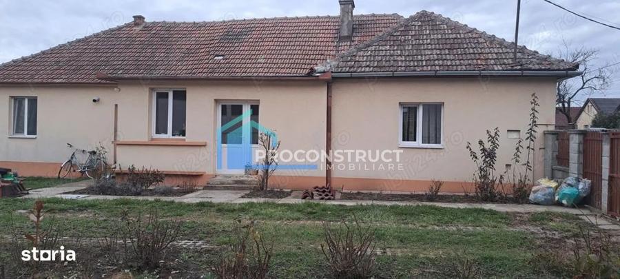 Casa de vanzare | 150 mp utili | 1078 mp teren | Giarmata | 158.000 E - 1