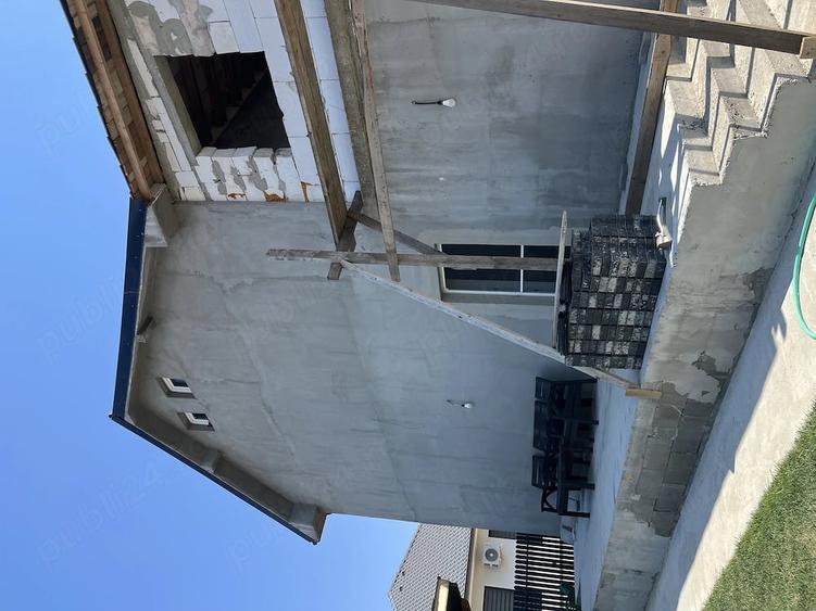 Casă cu 4 camere cu Teren 650 Mp în Sântandrei