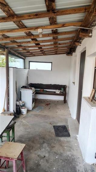 Casă cu 2 camere cu Teren 1742 Mp în Husasău de Tinca