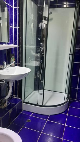 Apartament cu 3 camere decomandat în Dristor